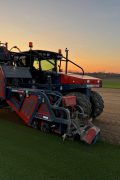 Rollrasen Maschine